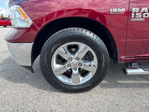 Used 2019 RAM 1500 Big Horn AWD/4WD image 37