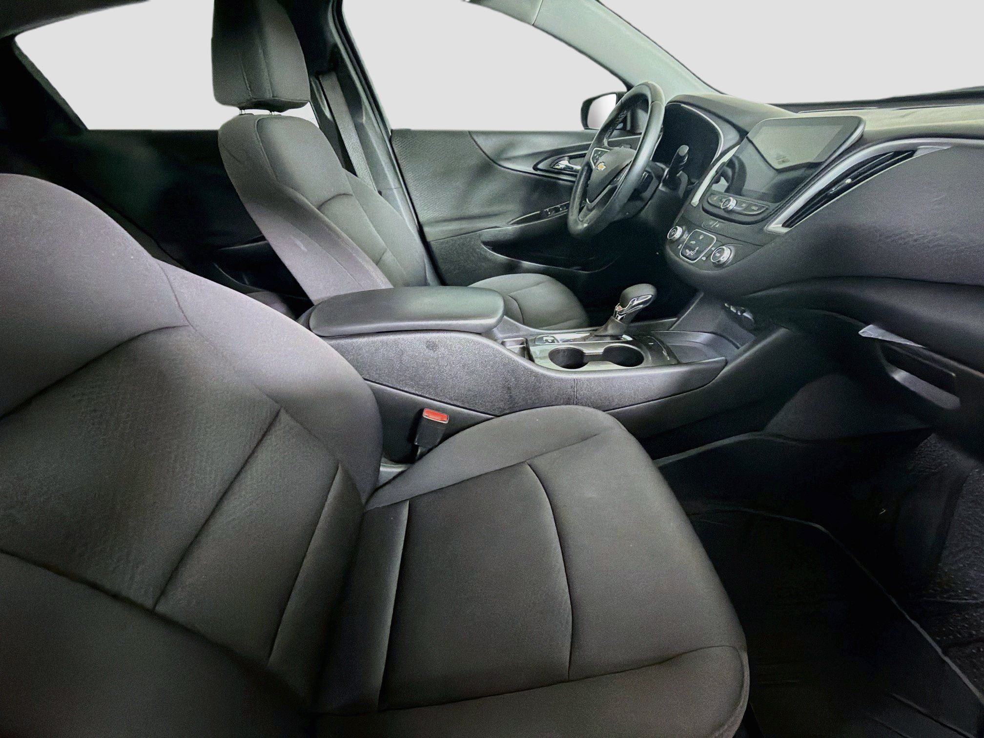 Used 2023 Chevrolet Malibu RS w/ LPO, Floor Liner Package FWD image 28