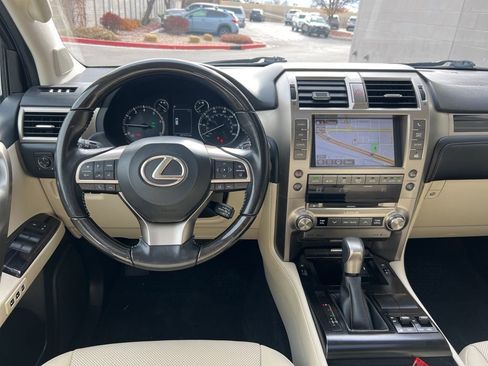 Used 2020 Lexus GX 460 Premium image 20