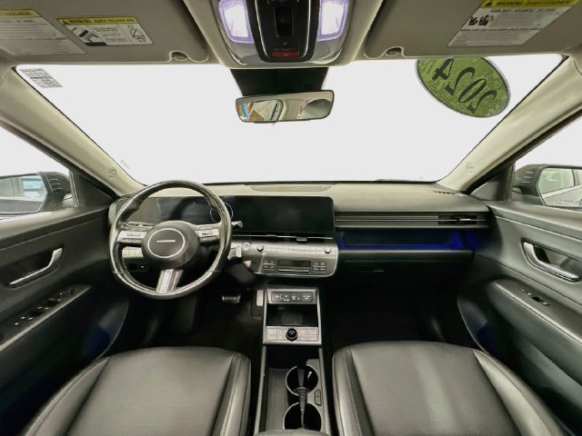 Used 2024 Hyundai Kona Limited AWD/4WD image 3