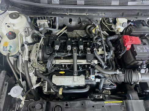 Used 2024 Nissan Kicks SV image 32