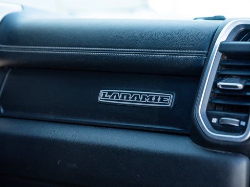 Used 2019 RAM 2500 Laramie w/ Night Edition AWD/4WD image 13