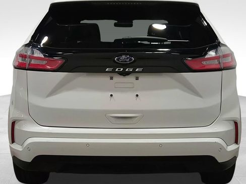 Certified 2023 Ford Edge ST-Line AWD/4WD image 5