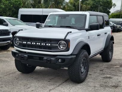 New 2025 Ford Bronco Big Bend w/ Black Diamond Package