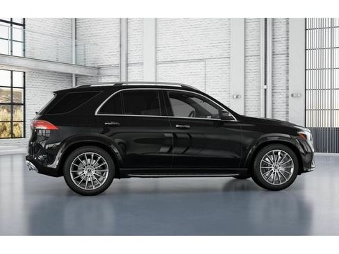New 2026 Mercedes-Benz GLE 580 4MATIC image 17