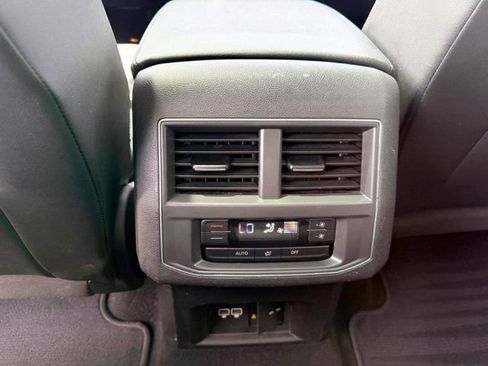 Used 2019 Volkswagen Atlas SEL AWD/4WD image 17