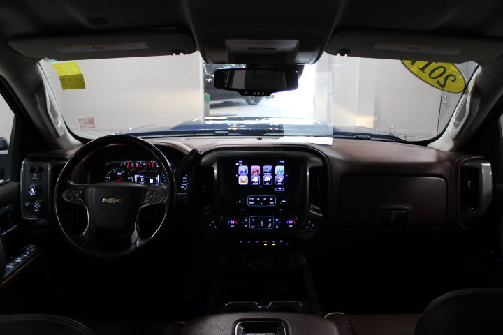 Used 2017 Chevrolet Silverado 2500 High Country w/ Duramax Plus Package AWD/4WD image 2
