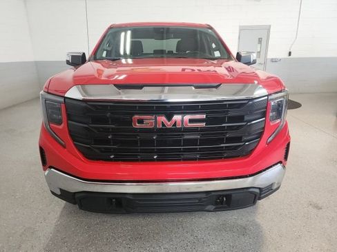 Certified 2022 GMC Sierra 1500 Pro w/ Convenience Package AWD/4WD image 8