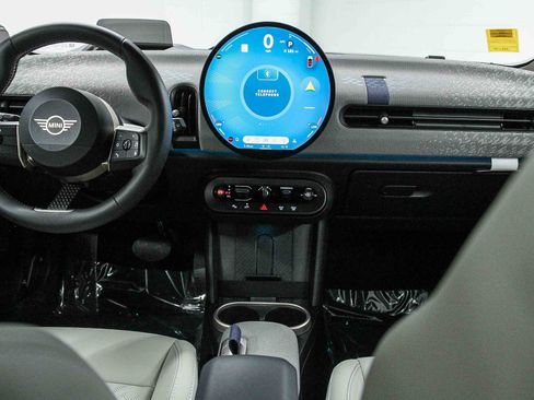 Used 2026 MINI Cooper S FWD image 13