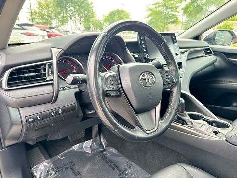 Used 2021 Toyota Camry XSE FWD image 20