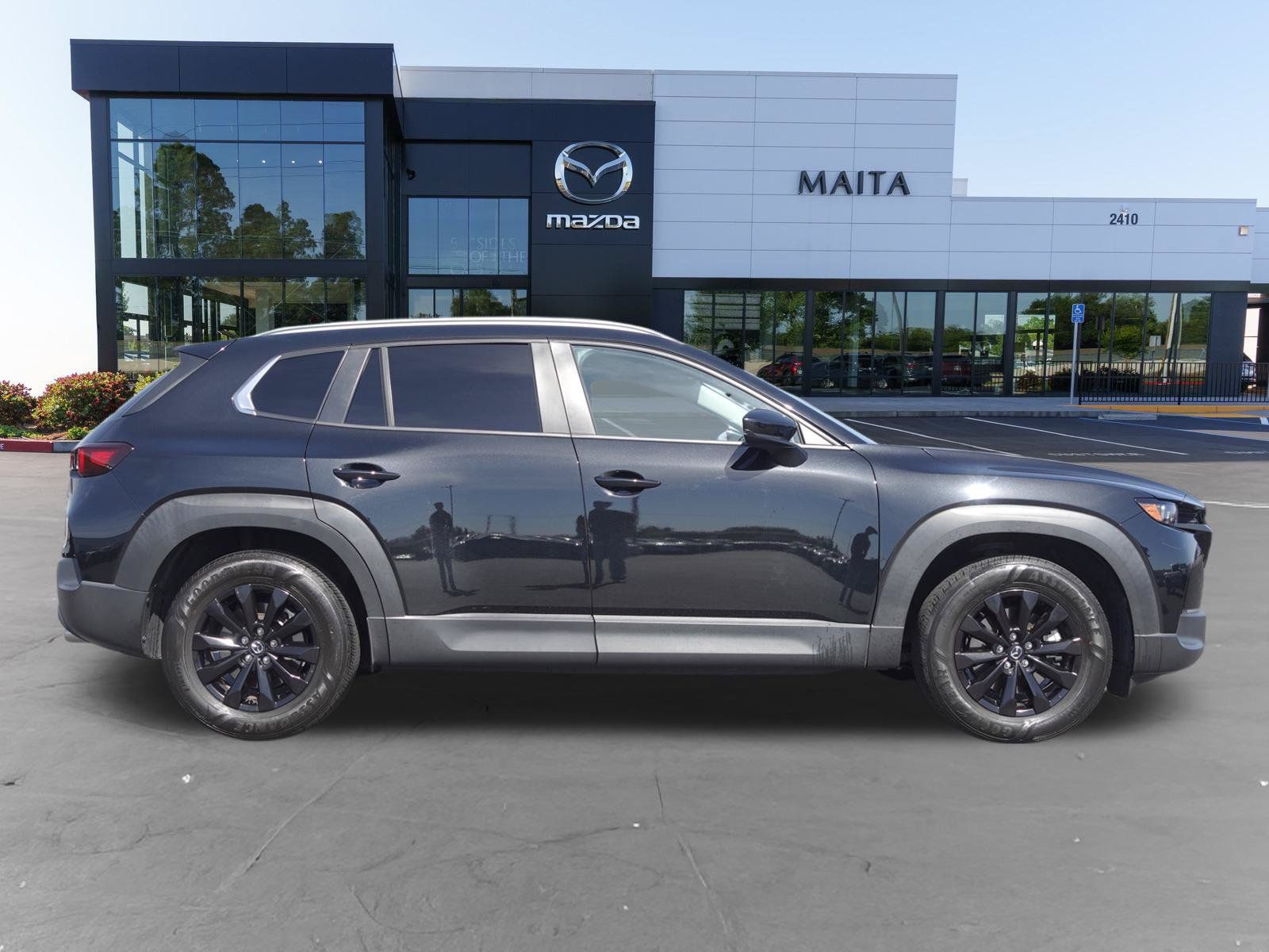 Used 2024 MAZDA CX-50 AWD 2.5 S w/ Premium Package image 2