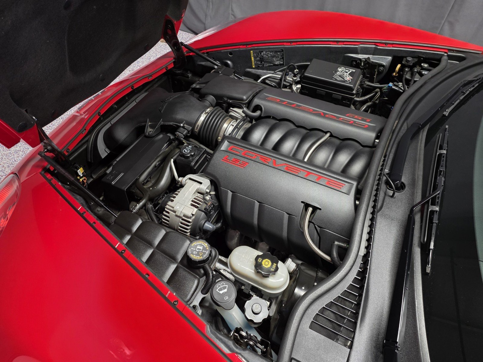 Used 2011 Chevrolet Corvette Grand Sport w/ Preferred Equipment Group RWD image 30