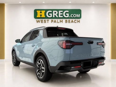 Used 2025 Hyundai Santa Cruz Limited AWD/4WD image 2