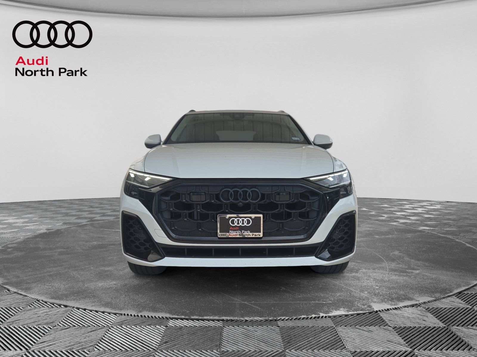Used 2025 Audi Q8 Premium Plus w/ Premium Plus Package AWD/4WD image 8