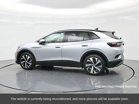 Used 2022 Volkswagen ID.4 Pro S w/ Gradient Package image 9