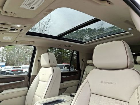 Used 2023 GMC Yukon Denali image 19