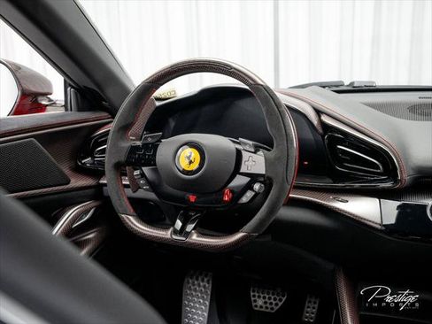Used 2025 Ferrari Purosangue AWD/4WD image 46