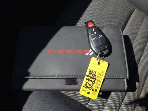 Used 2013 Dodge Challenger R/T RWD image 28