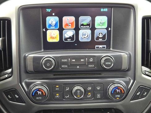 Used 2018 Chevrolet Silverado 1500 LT w/ Texas Edition image 18