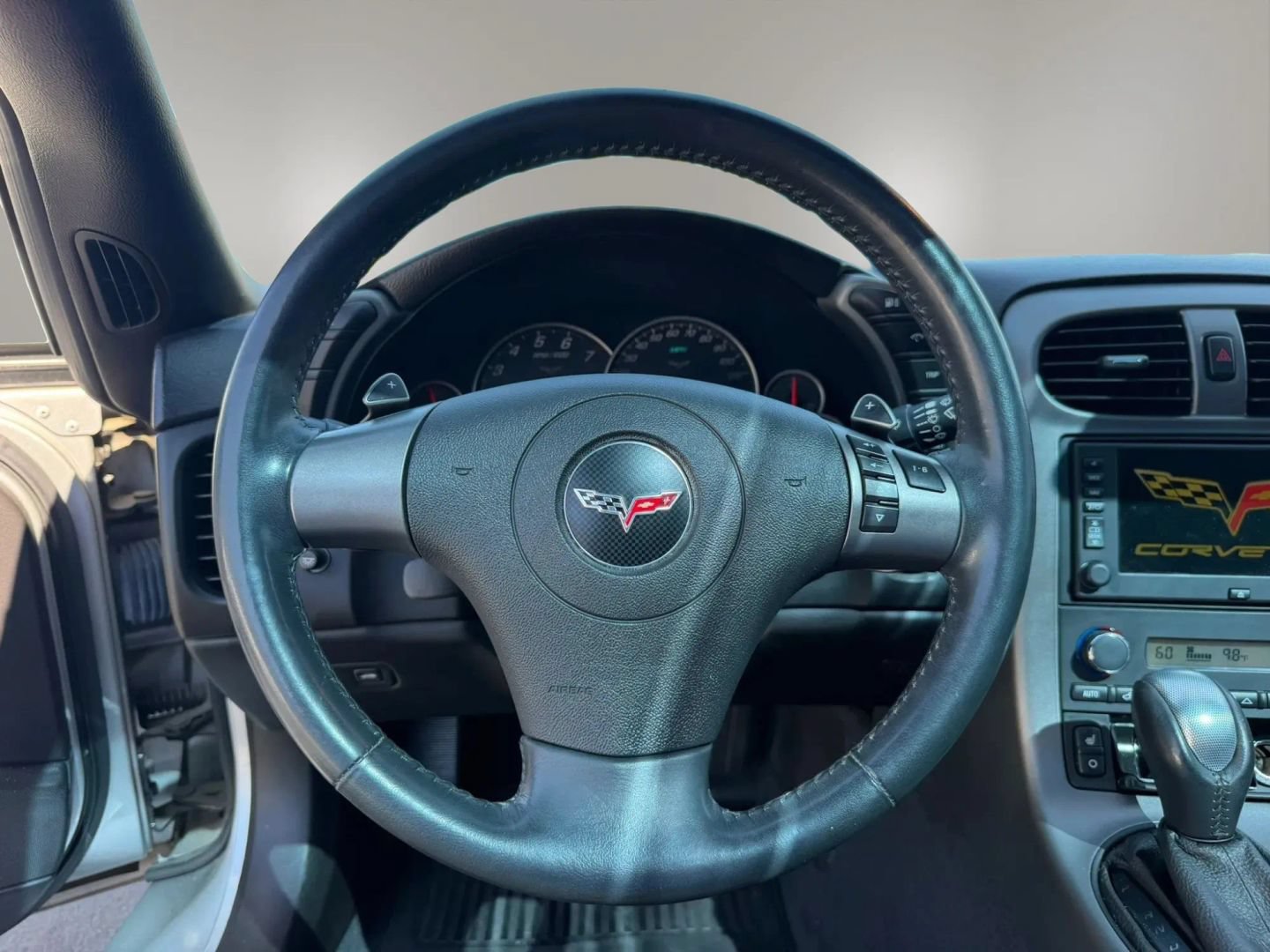Used 2007 Chevrolet Corvette Coupe w/ Preferred Equipment Group RWD image 18