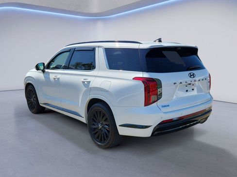 Used 2025 Hyundai Palisade AWD image 5
