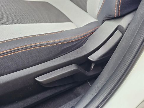 Used 2022 Subaru Crosstrek 2.0i Premium w/ Popular Package #2 image 23