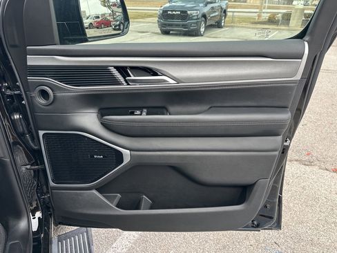 New 2026 Jeep Grand Wagoneer Limited image 61