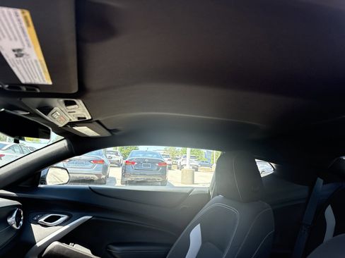 Used 2022 Chevrolet Camaro LT image 13