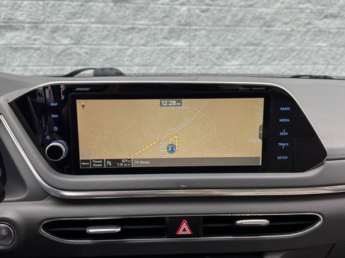 Used 2020 Hyundai Sonata Limited image 31