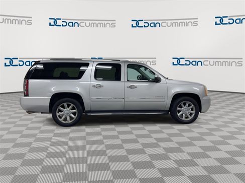 Used 2013 GMC Yukon XL Denali image 9