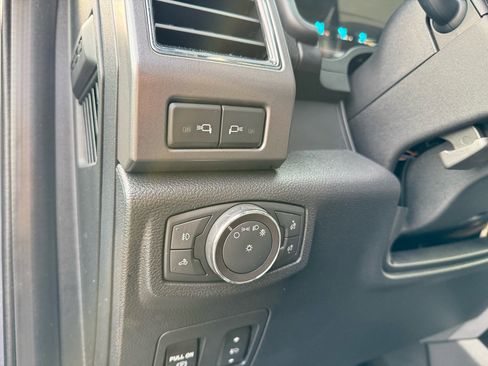 Used 2018 Ford F150 XLT w/ Equipment Group 302A Luxury image 17