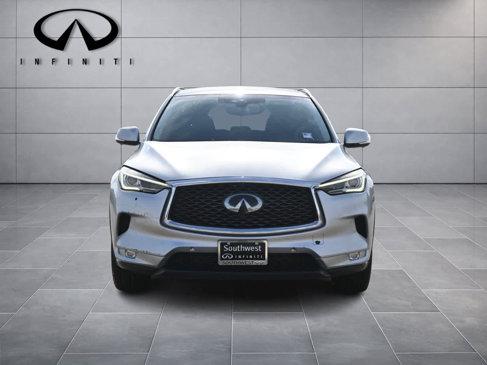 Used 2019 INFINITI QX50 Essential w/ Proactive Package FWD image 2