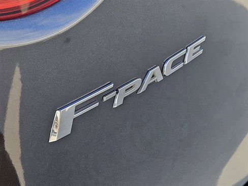 Used 2020 Jaguar F-PACE Prestige image 9