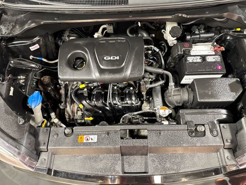 Used 2017 Kia Soul FWD image 26