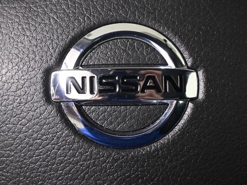 Used 2019 Nissan Versa SV FWD image 35
