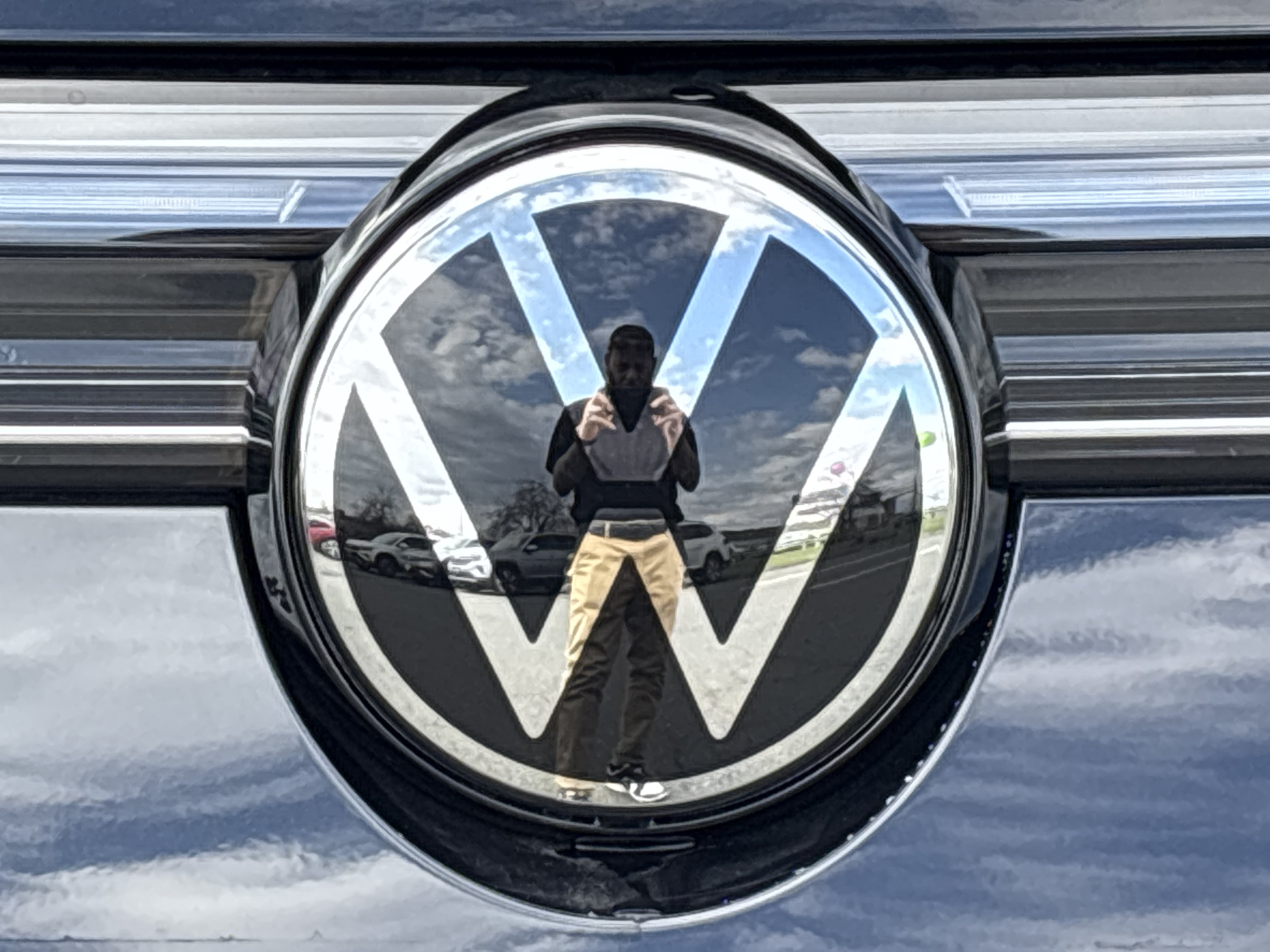 New 2026 Volkswagen Taos SEL AWD/4WD image 10