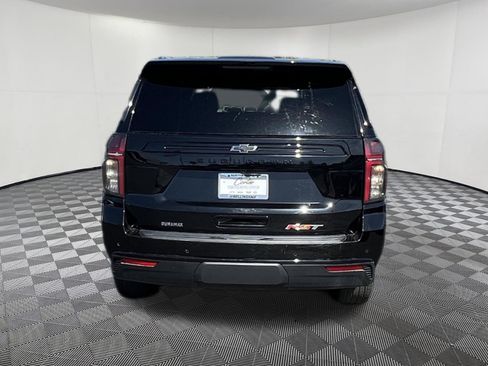 Used 2023 Chevrolet Suburban RST AWD/4WD image 5