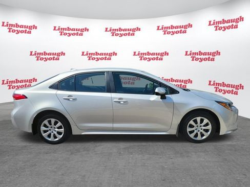 Used 2026 Toyota Corolla LE FWD image 21