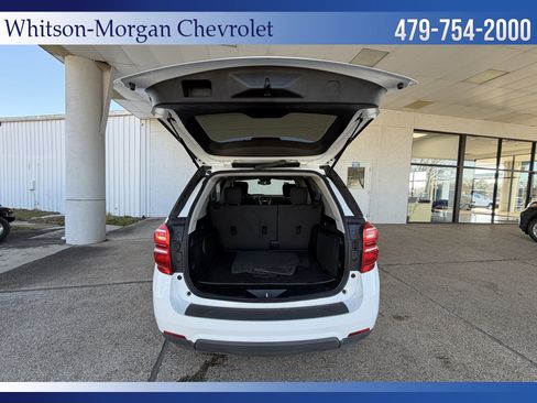 Used 2017 Chevrolet Equinox LT w/ Convenience Package image 32
