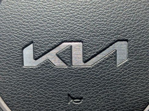 Certified 2023 Kia Sportage LX AWD/4WD image 33