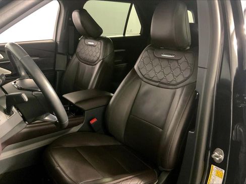 Used 2025 Ford Explorer Platinum w/ LUX Leather Package AWD/4WD image 22