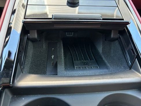 Certified 2025 Porsche Panamera 4 image 21