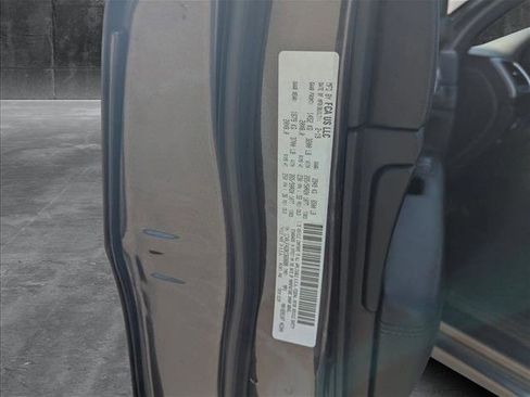 Used 2019 Jeep Grand Cherokee Altitude image 17