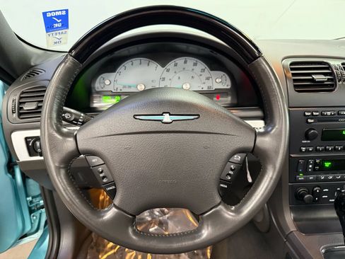 Used 2002 Ford Thunderbird RWD image 27