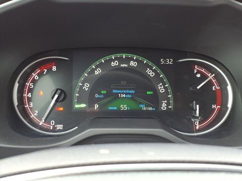 Used 2025 Toyota RAV4 XLE Premium image 29