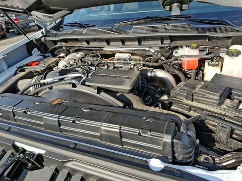 Used 2025 Chevrolet Silverado 2500 LT w/ Safety Package AWD/4WD image 27