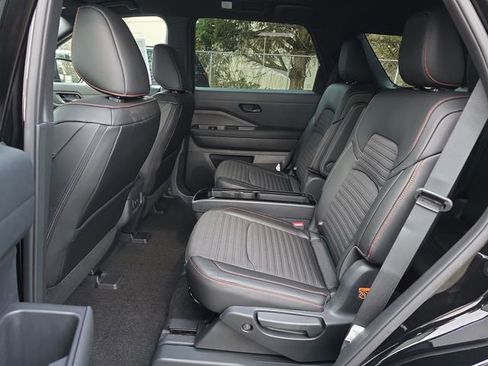 New 2026 Nissan Pathfinder Rock Creek w/ Rock Creek Premium Package image 17