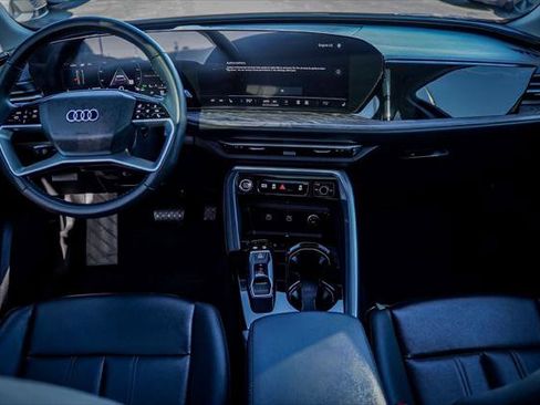 Certified 2025 Audi Q5 Premium Plus w/ Premium Plus image 23