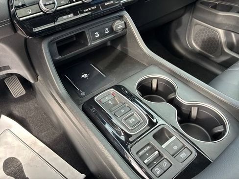 Certified 2026 Honda Pilot Touring image 16