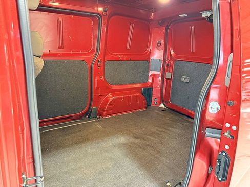 Used 2021 Nissan NV200 SV image 27